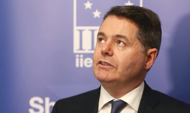 PASCHAL DONOHOE'S BANK OF IRELAND BLUNDER - The Phoenix ...